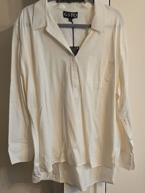 GSTQ Ivory Long-Sleeve Polo Blouse